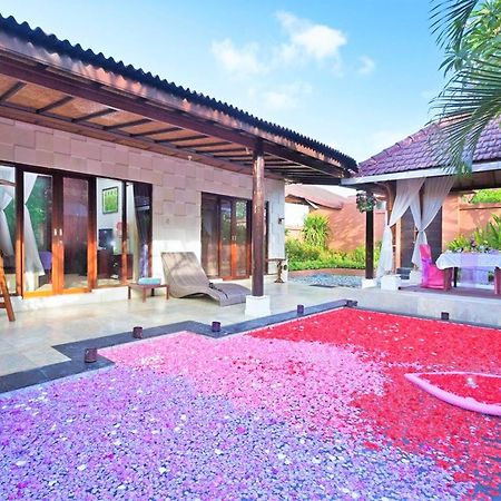 One Bedroom Private Villa Kuta เซมินยัค ภายนอก รูปภาพ