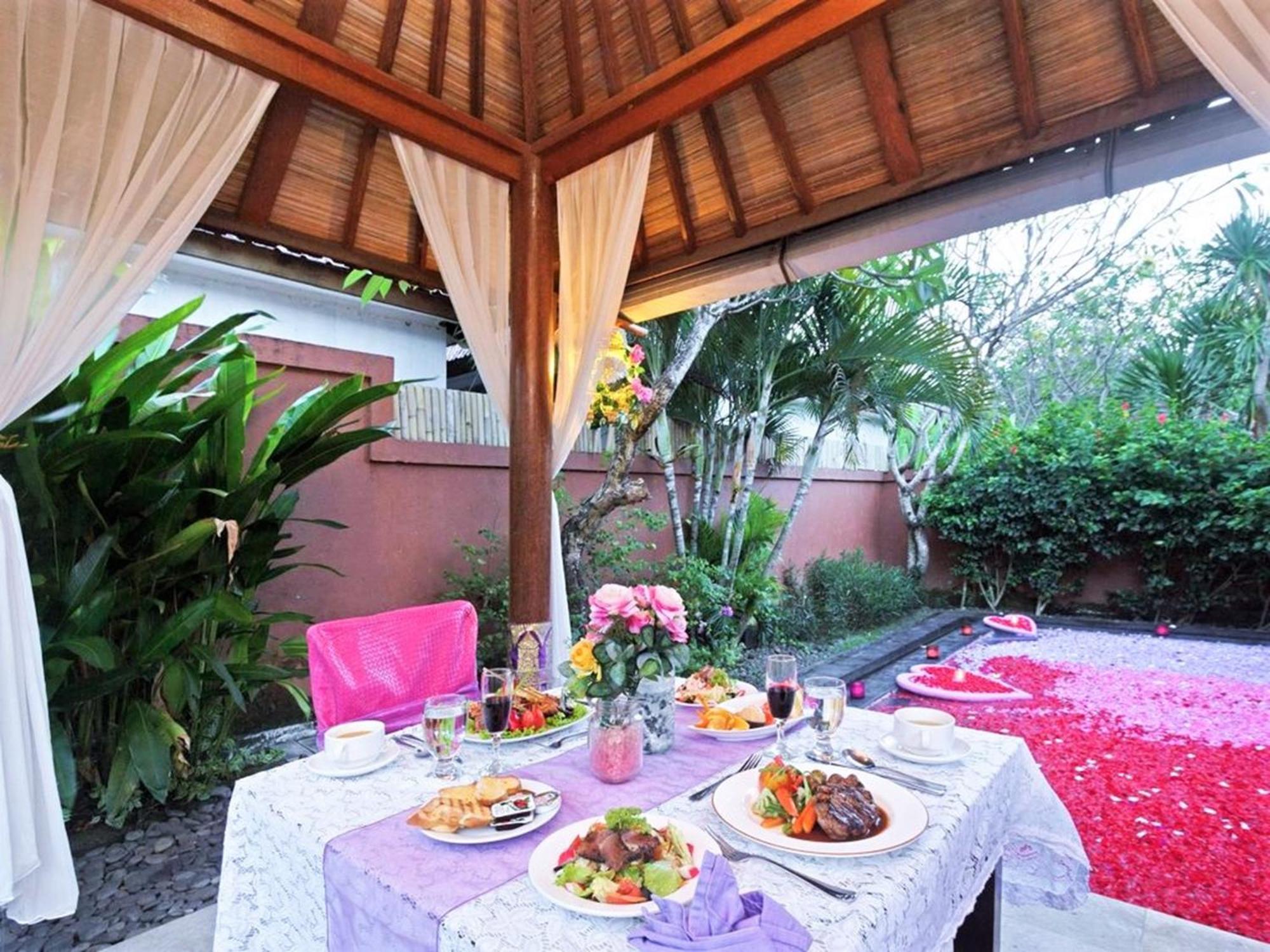 One Bedroom Private Villa Kuta เซมินยัค ภายนอก รูปภาพ
